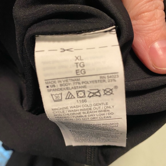 Old navy elevate leggings - Picture 3 of 3